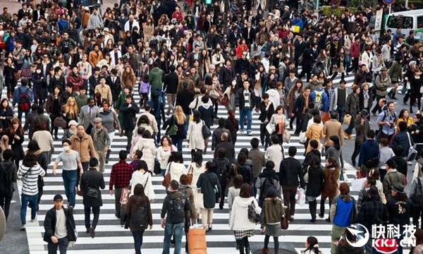 日本人口连续34年减少 官方都要疯了