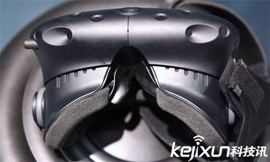 HTC Vive Pre体验：比上一代更轻更精致