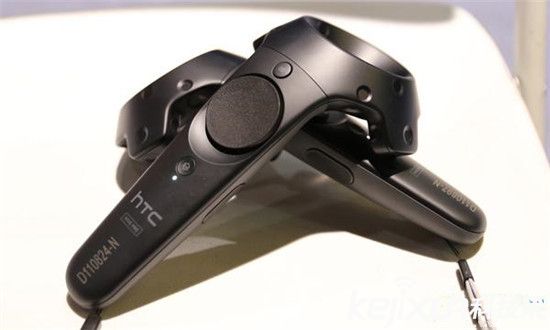 HTC Vive Pre体验：比上一代更轻更精致