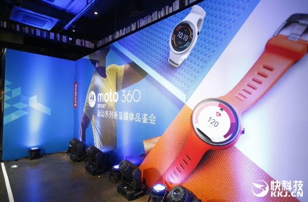 2388元！Moto 360 Sport智能手表正式发售