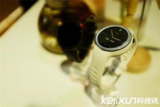 Moto 360 Sport国行版今日开售 2388元起!