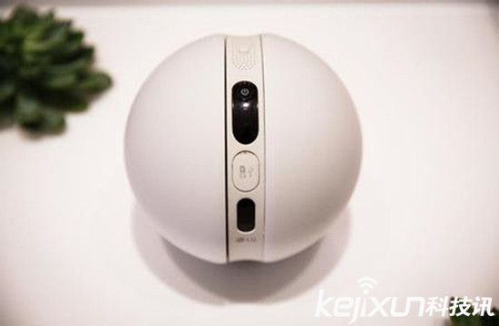 MWC2016智能家居看点：LG 翻滚机器人萌死人