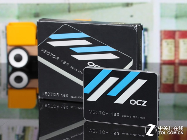 OCZ Vector 180系列 外观图 