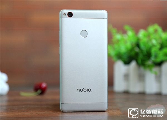 努比亚Z11和小米5哪个好 小米5与nubia Z11区别对比