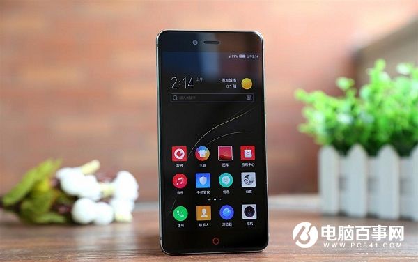 简约弧形天线设计 nubia Z11 miniS图赏