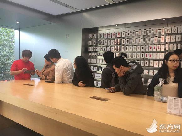 iPhone 6S大规模自动关机！苹果：无统一解决方案