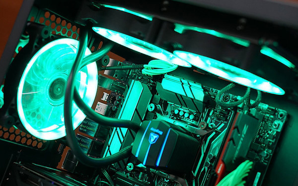 选购机箱需要注意哪些？史上最全的选购机箱全攻略