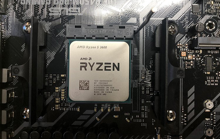 台式机CPU如何安装到主板上?intel和AMD CPU安装图解步骤教程