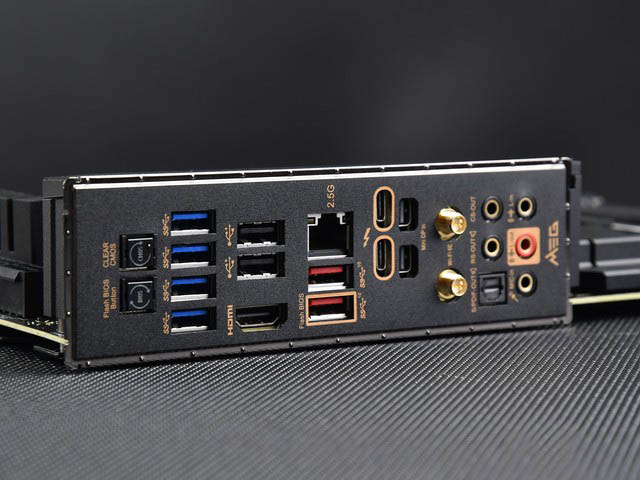 微星MPG Z590 ACE主板评测,微星MPG Z590 ACE主板怎么样?