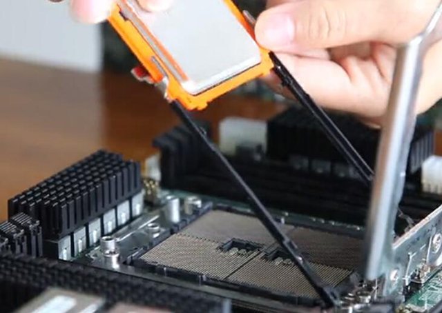 AMD锐龙Threadripper处理器怎么安装？锐龙Threadripper安装教程