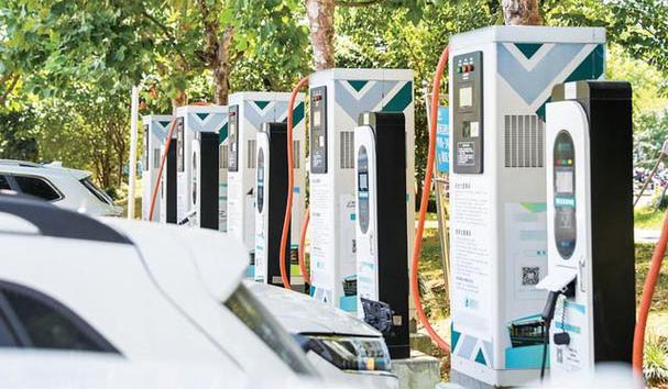 电动汽车快充和慢充对电池寿命的影响大吗?