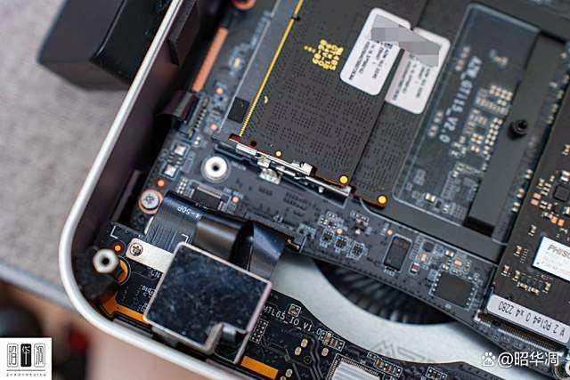 零刻GTi15 Ultra迷你主机拆解测评,重新定义迷你主机天花板