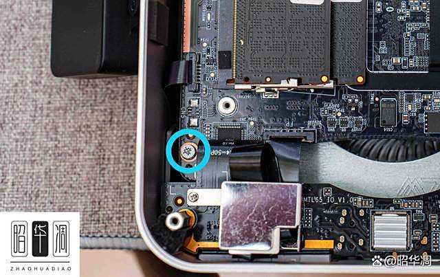 零刻GTi15 Ultra迷你主机拆解测评,重新定义迷你主机天花板