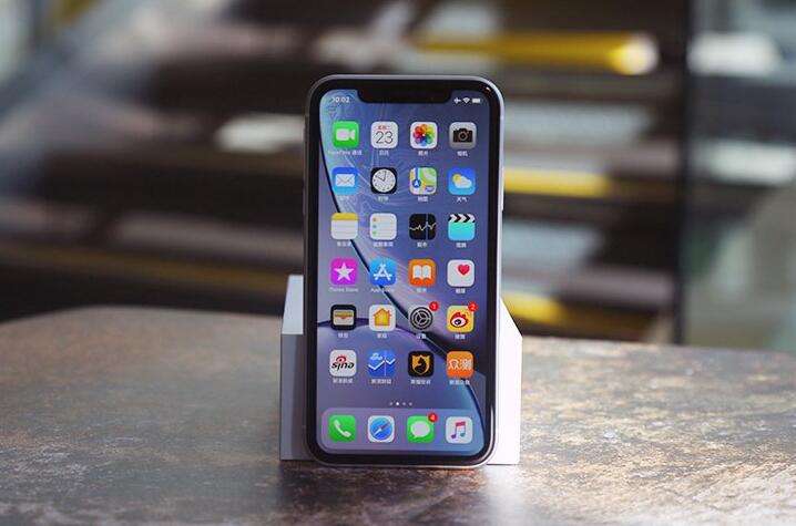 苹果iPhone XR手机时间24小时制的设置方法