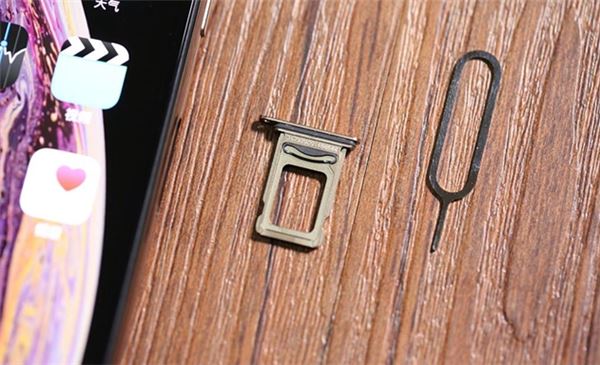 iphone XS max怎么装卡/插卡？iphone XS max安装SIM卡教程