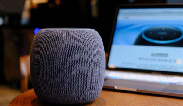 天猫精灵X1和华为AI智能音箱哪个好？对比区别有哪些