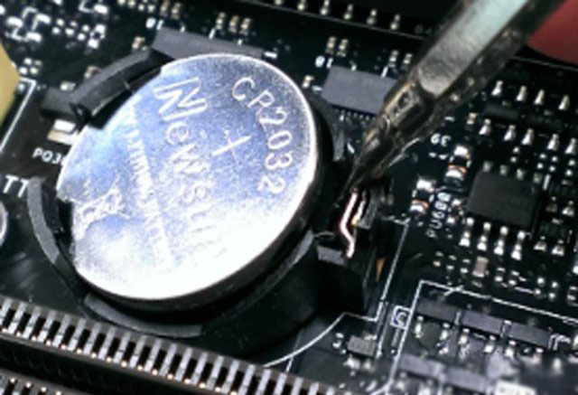 笔记本主板CMOS电池怎么放电?笔记本电脑主板电池放电图解教程