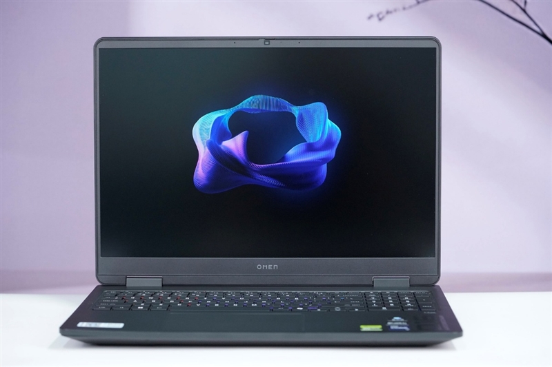 OMEN暗影精灵11游戏本评测:14代酷睿宝刀不老 配合RTX 50系显卡性价比凸显