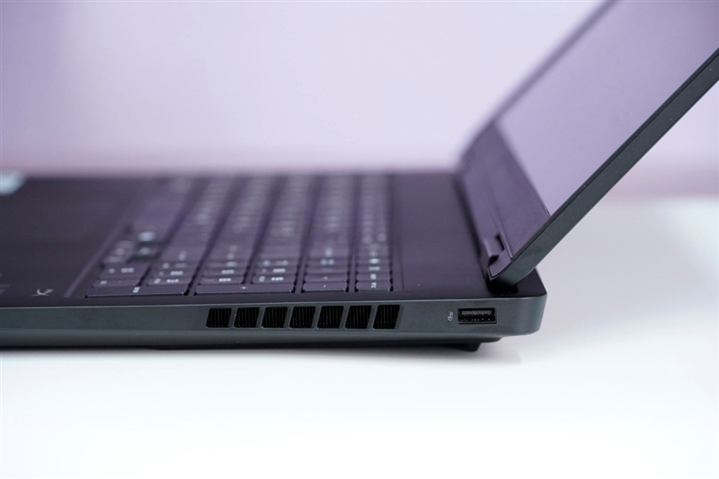 OMEN暗影精灵11游戏本评测:14代酷睿宝刀不老 配合RTX 50系显卡性价比凸显