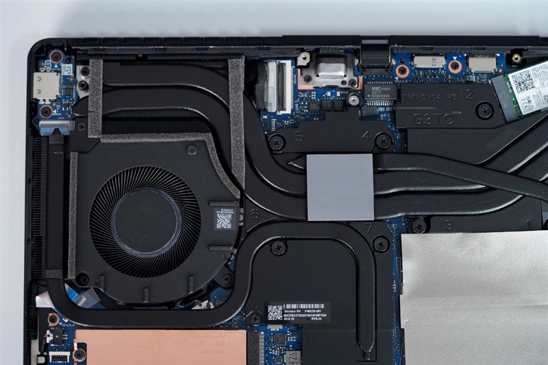 OMEN暗影精灵11游戏本评测:14代酷睿宝刀不老 配合RTX 50系显卡性价比凸显