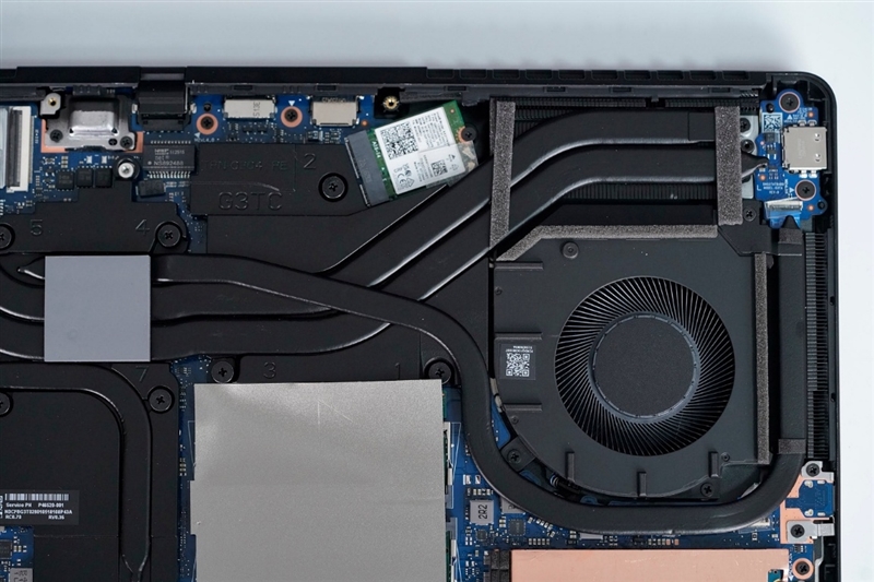 OMEN暗影精灵11游戏本评测:14代酷睿宝刀不老 配合RTX 50系显卡性价比凸显