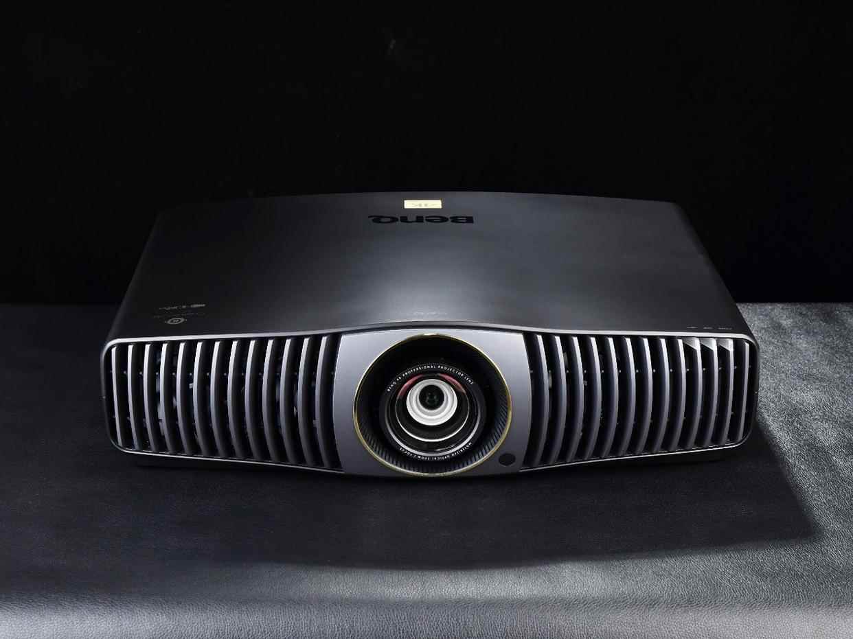 明基W6050投影仪测评,以动态逐帧映射技术成就画质新境界
