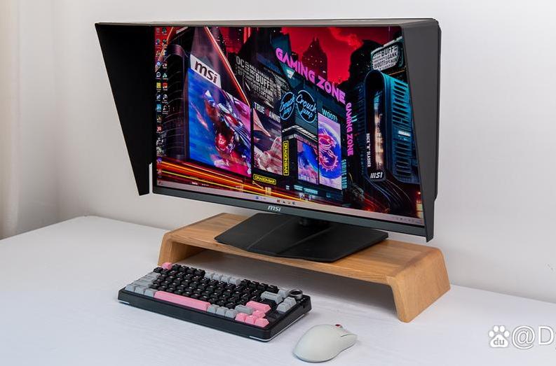 微星MAG 272QP QD-OLED X50电竞显示器测评