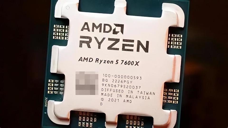 AMD Ryzen 5 7600X搭配RX 9070 XT游戏电脑配置